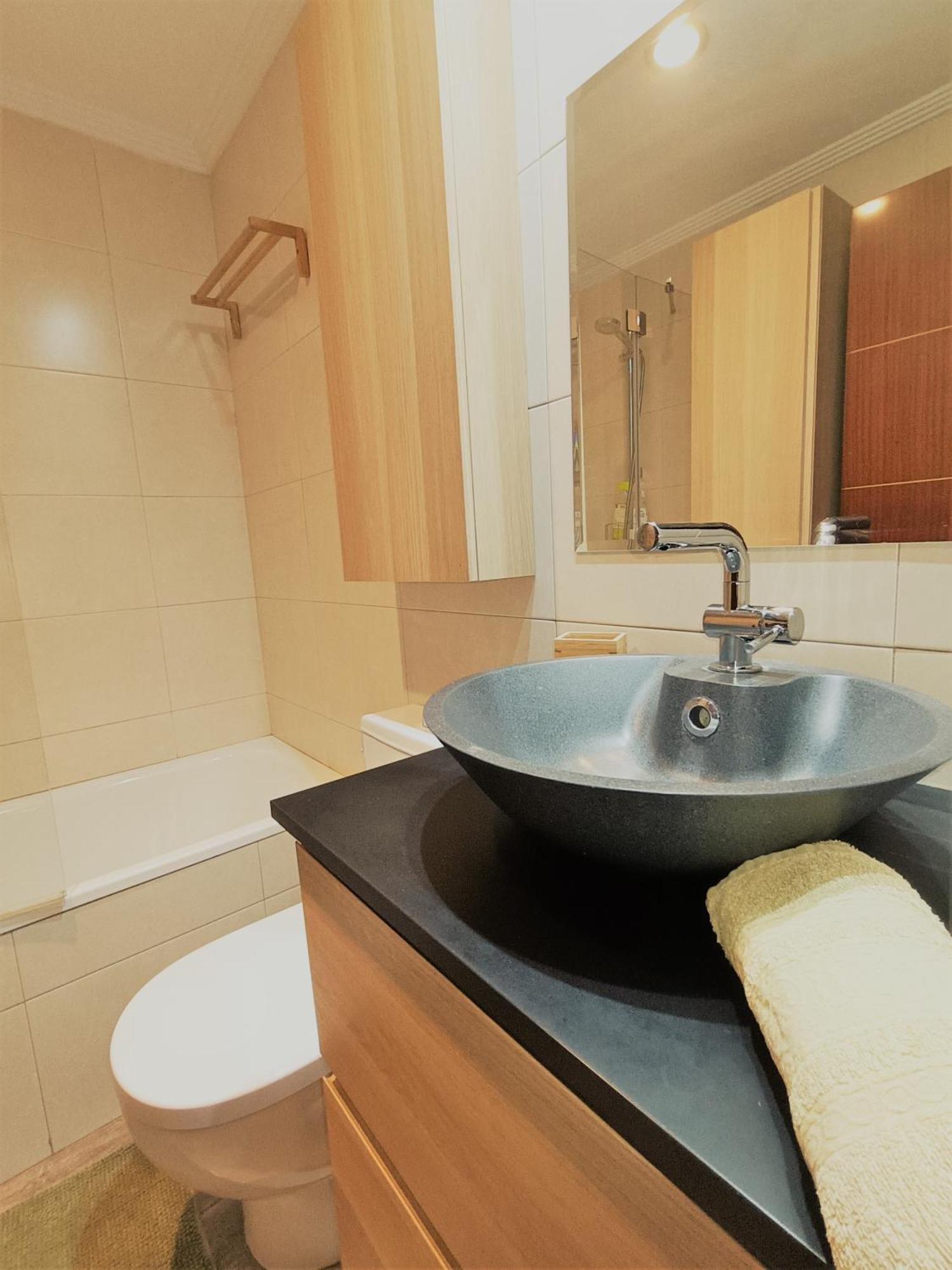 Bec, Hospital Cruces, Parking Gratis, Wifi, Aa, A 15 Min De Bilbao Apartment Barakaldo Luaran gambar